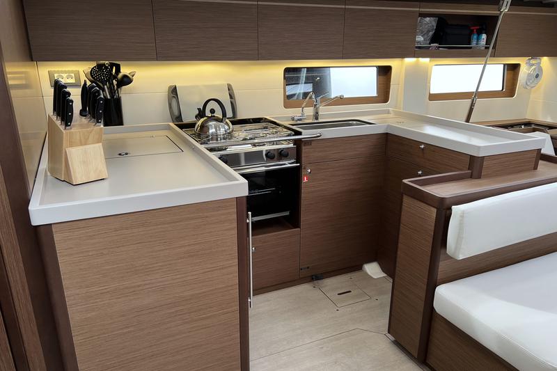 Book yachts online - sailboat - Oceanis 51.1- 5 cab - Obelix - rent