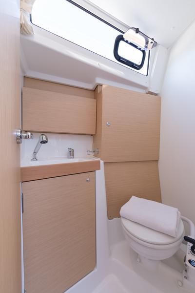 Book yachts online - sailboat - Oceanis 38.1 - Diana - rent