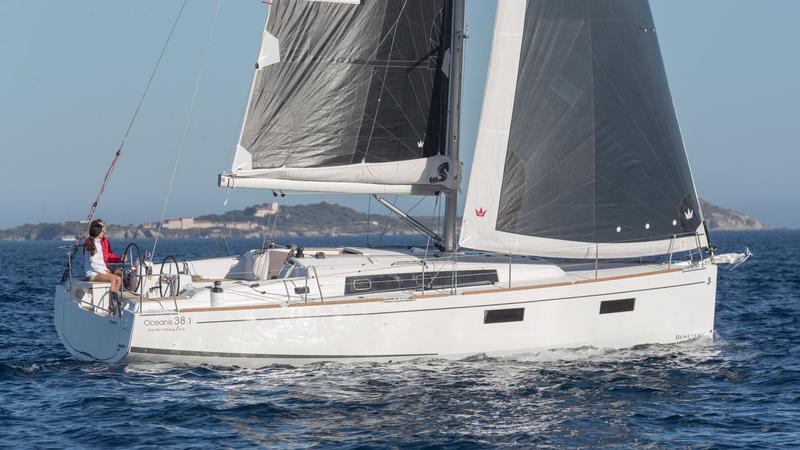 Book yachts online - sailboat - Oceanis 38.1.2 - Tamara - rent