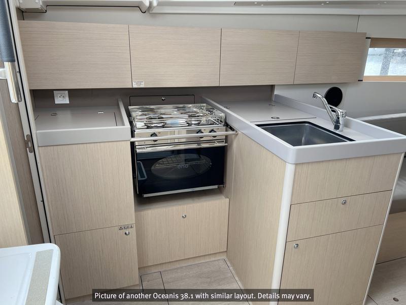 Book yachts online - sailboat - Oceanis 38.1.2 - Tamara - rent