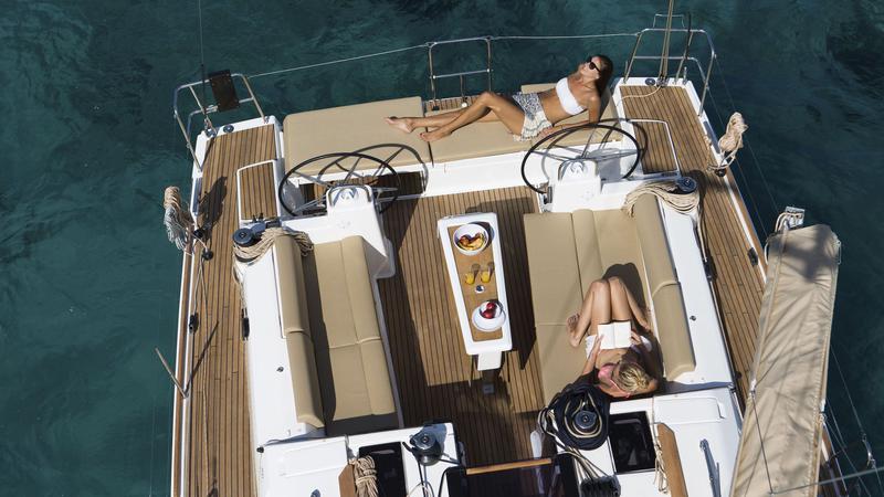 Book yachts online - sailboat - Dufour 460 Grand Large - Harvey - rent