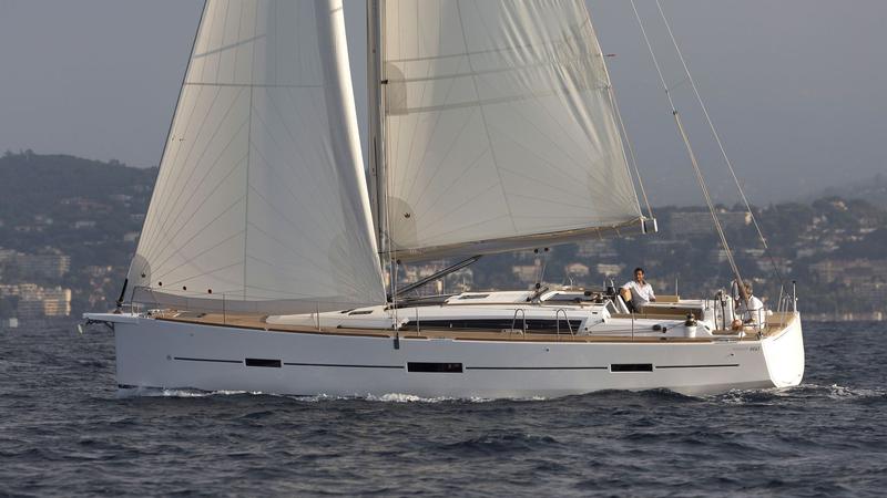 Book yachts online - sailboat - Dufour 460 Grand Large - Harvey - rent