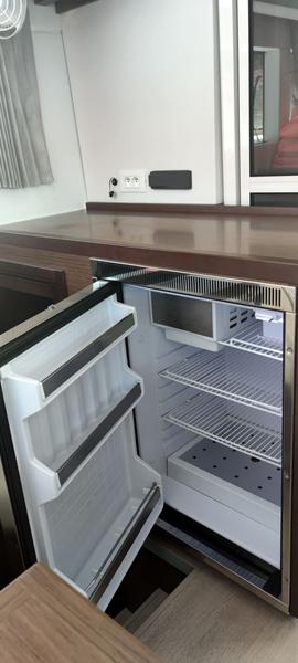 Book yachts online - catamaran - Lagoon 40 - Solentia - rent