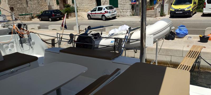 Book yachts online - catamaran - Lagoon 40 - Solentia - rent