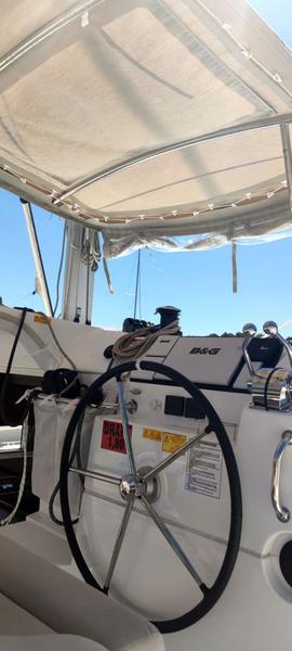 Book yachts online - catamaran - Lagoon 40 - Solentia - rent