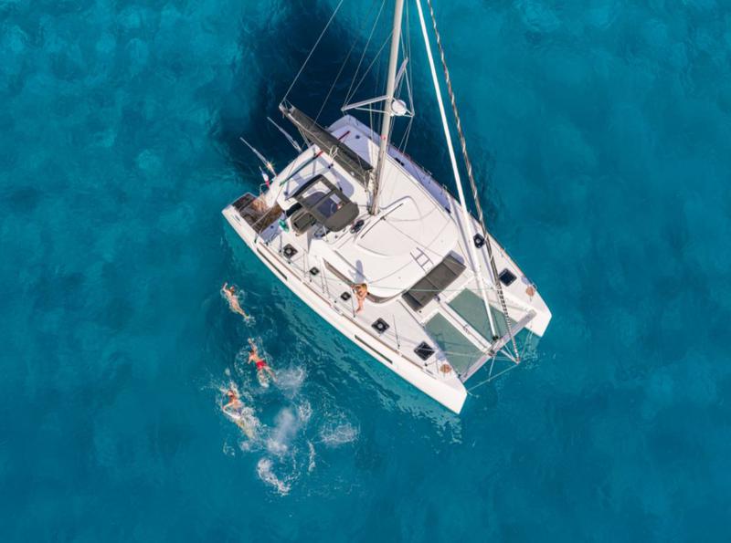 Book yachts online - catamaran - Lagoon 40 - Solentia - rent