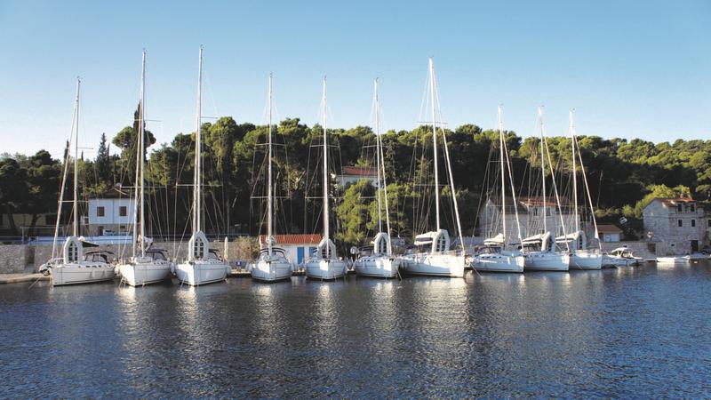 Book yachts online - sailboat - Oceanis 50 Family - GANGES - rent