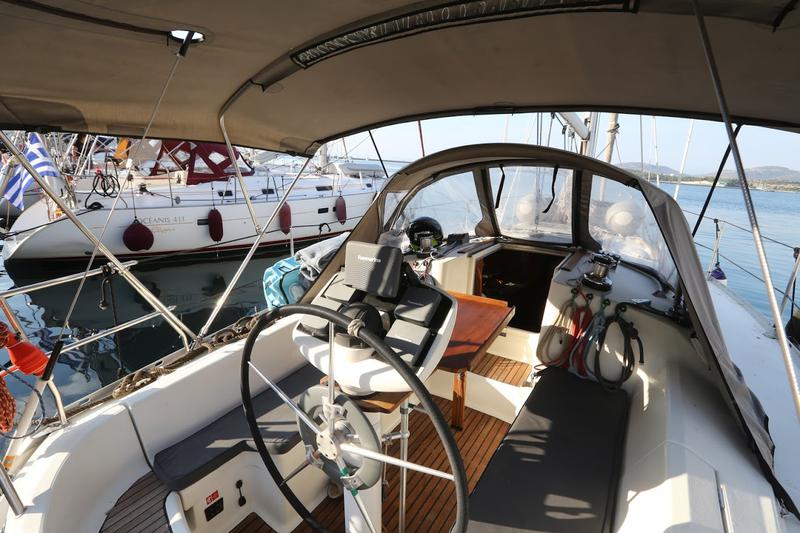 Book yachts online - sailboat - Sun Odyssey 33 - Sophia - rent