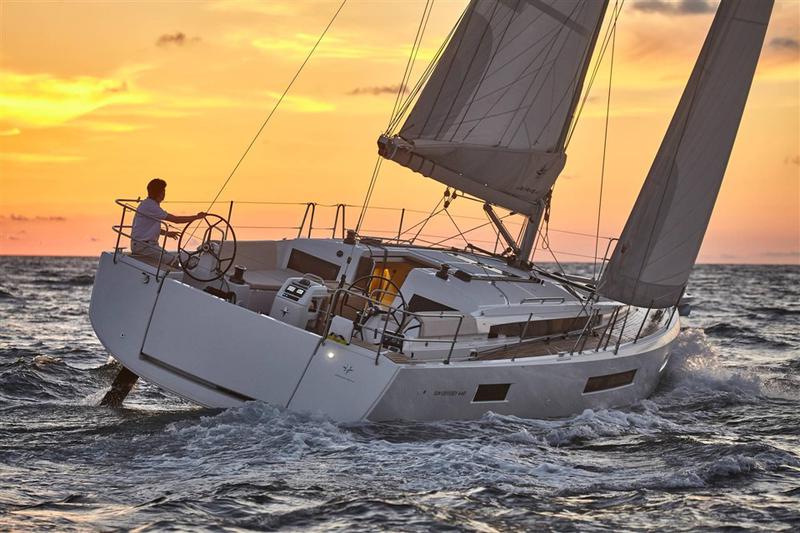 Book yachts online - sailboat - Sun Odyssey 440 - Calypso - rent