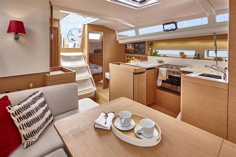 Book yachts online - sailboat - Sun Odyssey 440 - Calypso - rent