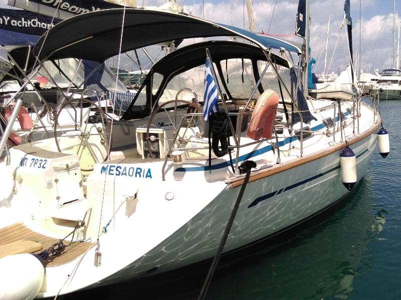 Book yachts online - sailboat - Bavaria 44 - Mesaoria - rent