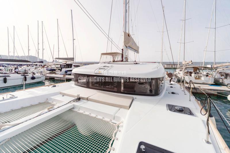Book yachts online - catamaran - Lagoon 40 (2022) - Altea - CA101 - - rent