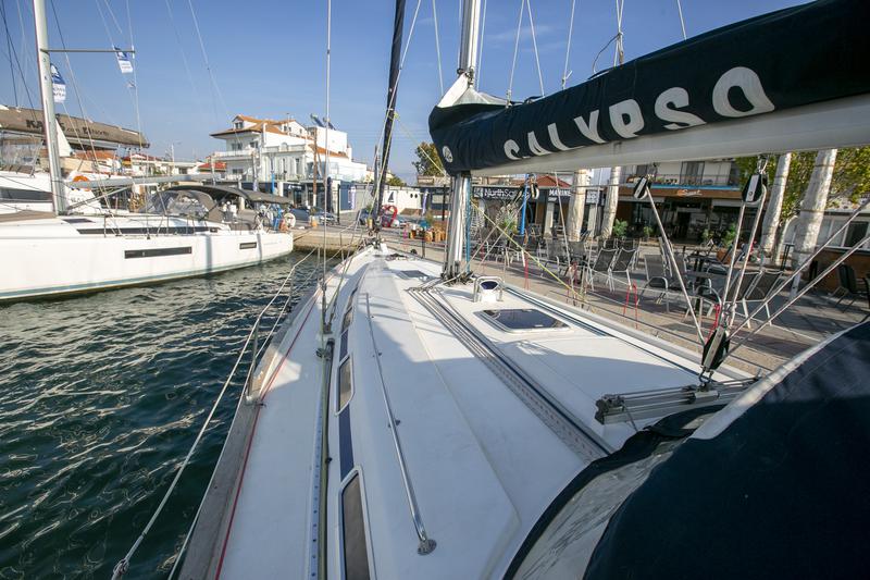 Book yachts online - sailboat - Bavaria 44 - Calypso - rent