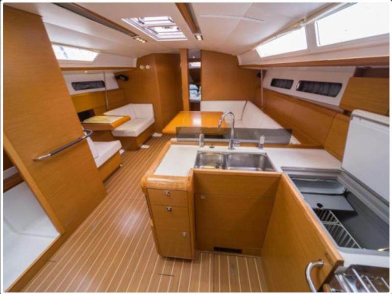 Book yachts online - sailboat - Sun Odyssey 439 - Thales - rent