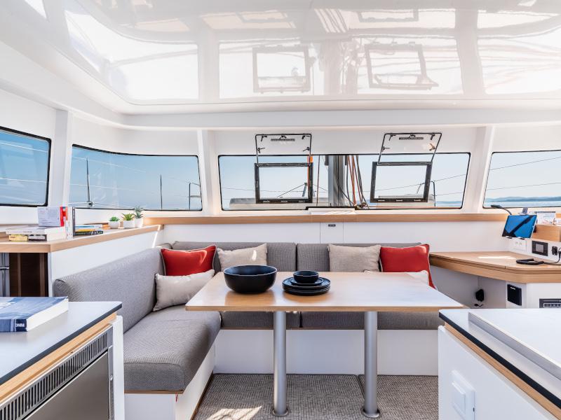 Book yachts online - catamaran - Excess 11 - PANCO - rent