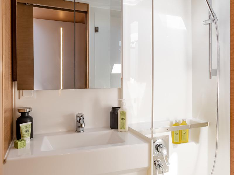 Book yachts online - catamaran - Excess 11 - PANCO - rent