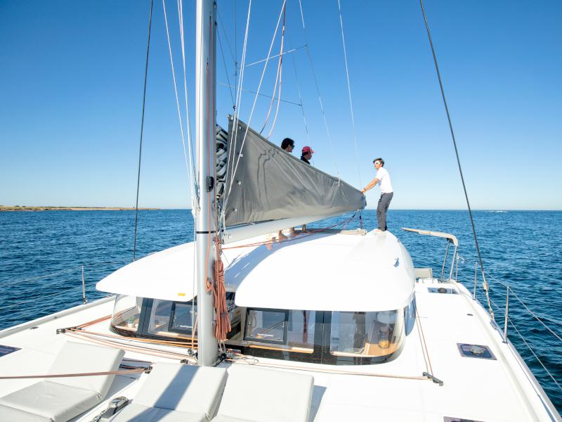 Book yachts online - catamaran - Excess 11 - PANCO - rent