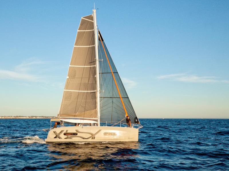 Book yachts online - catamaran - Excess 11 - PANCO - rent
