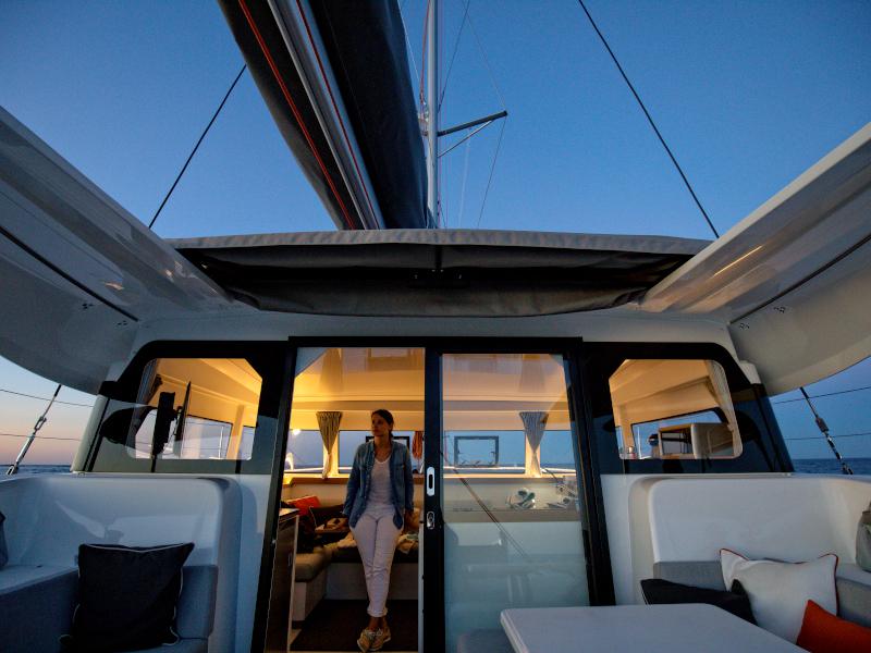 Book yachts online - catamaran - Excess 11 - PANCO - rent