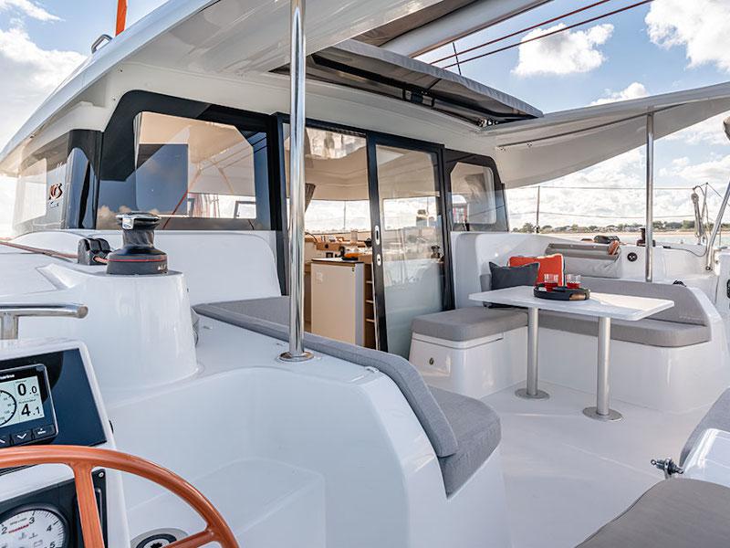 Book yachts online - catamaran - Excess 11 - PANCO - rent