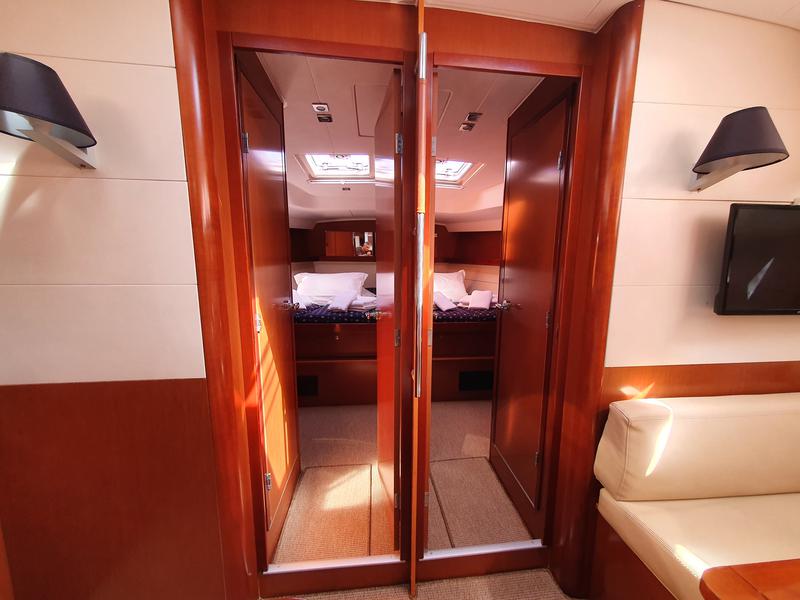 Book yachts online - sailboat - Oceanis 50 Family Air Condition/Generator - Ornella - rent