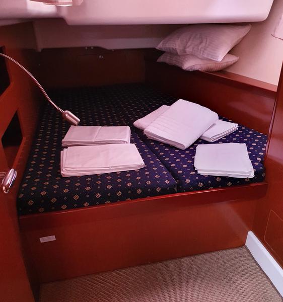 Book yachts online - sailboat - Oceanis 50 Family Air Condition/Generator - Ornella - rent