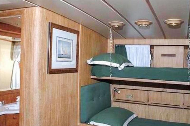 Book yachts online - motorboat - Pegasus 80 - Teddy Bear - rent