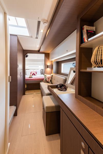 Book yachts online - catamaran - Bali 4.2 - AITAYAMA - rent