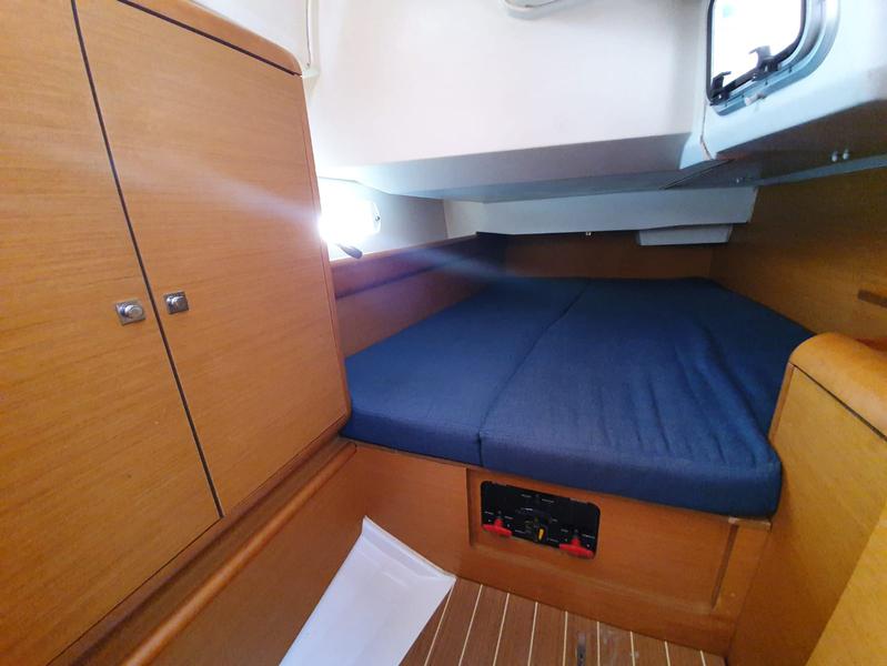 Book yachts online - sailboat - Jeanneau Sun Odyssey 409 - Malee - rent