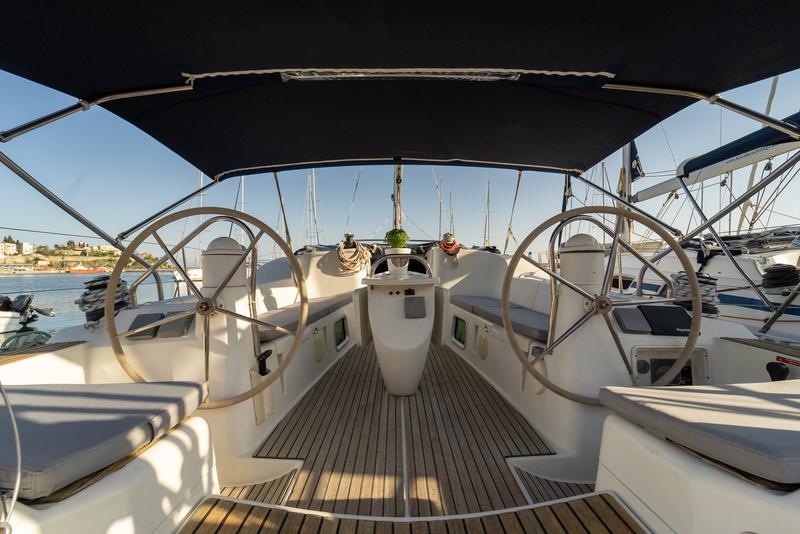 Book yachts online - sailboat - Sun Odyssey 42 i - Mesogeios - rent