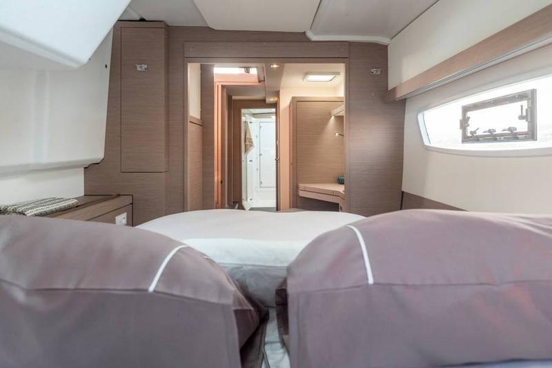 Book yachts online - catamaran - Isla 40 - Vetrohod - rent