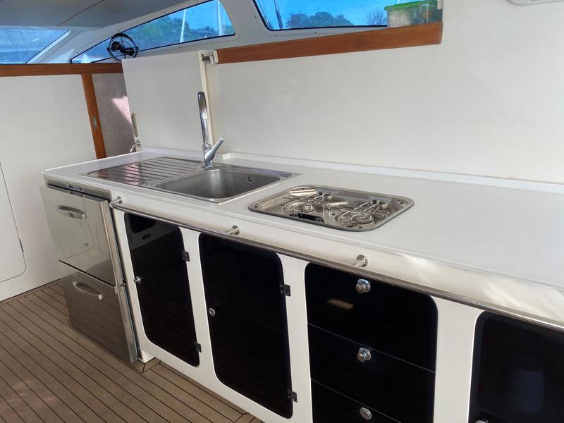 Book yachts online - catamaran - Island Spirit 380 - Island Dream - rent