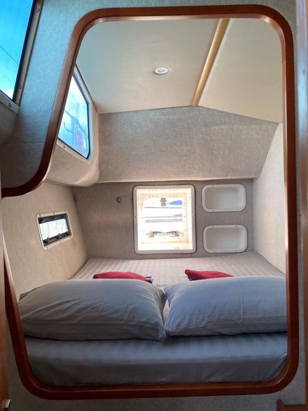 Book yachts online - catamaran - Island Spirit 380 - Island Dream - rent