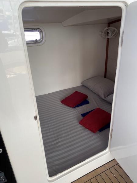 Book yachts online - catamaran - Island Spirit 380 - Island Dream - rent