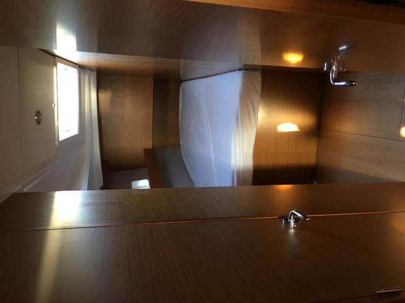 Book yachts online - sailboat - Sun Odyssey 490 - LADY FLORA 2 - rent