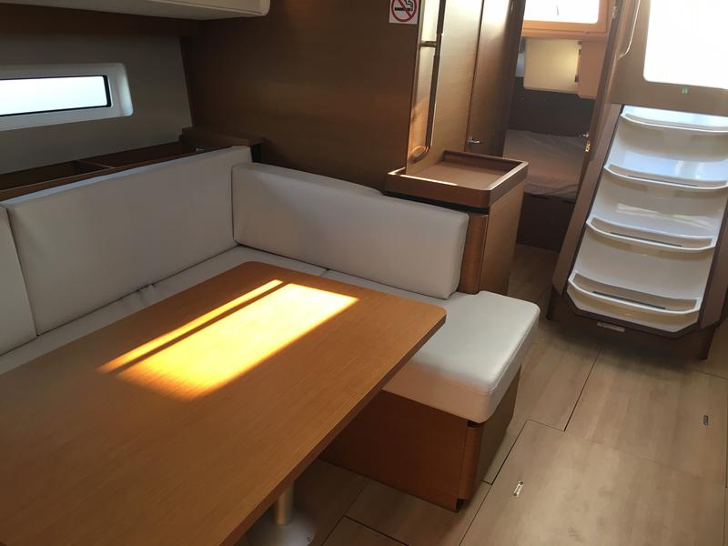 Book yachts online - sailboat - Sun Odyssey 490 - LADY FLORA 2 - rent