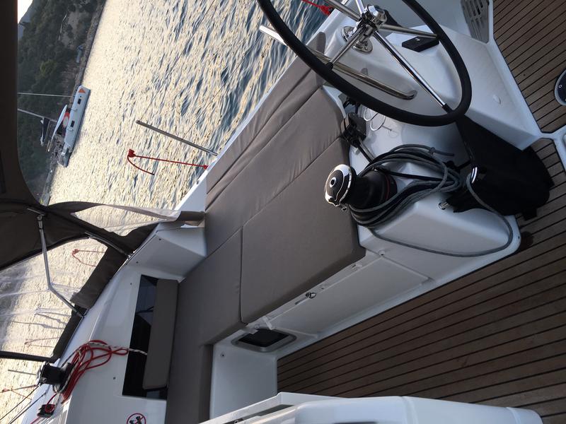 Book yachts online - sailboat - Sun Odyssey 490 - LADY FLORA 2 - rent