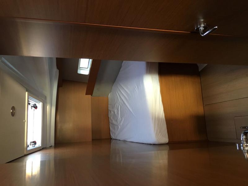 Book yachts online - sailboat - Sun Odyssey 490 - LADY FLORA 2 - rent