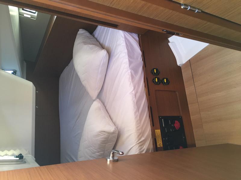 Book yachts online - sailboat - Sun Odyssey 490 - LADY FLORA 2 - rent