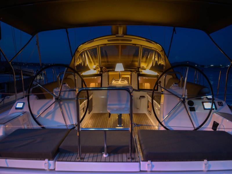 Book yachts online - sailboat - Dufour 460 - Zenith - rent