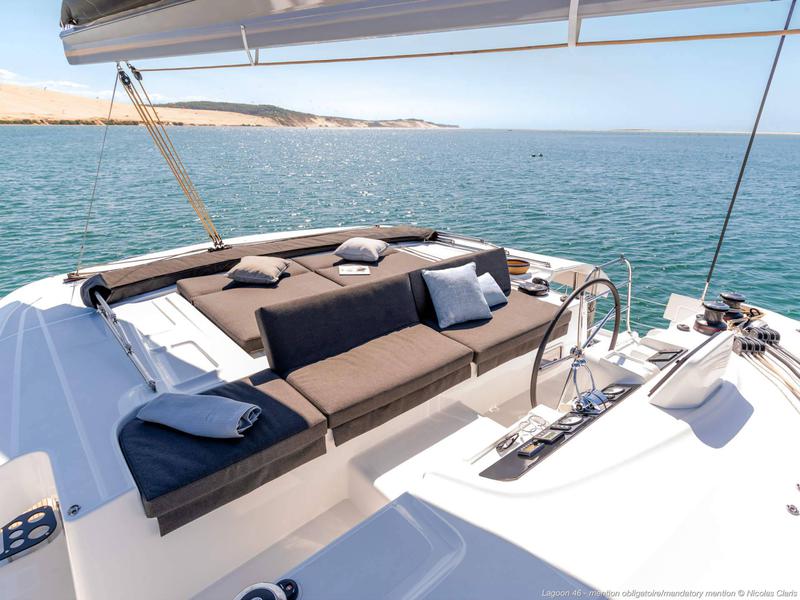 Book yachts online - catamaran - Lagoon 46 - Voyager - rent