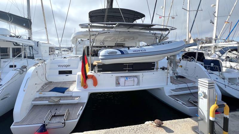 Book yachts online - catamaran - Lagoon 46 - Voyager - rent