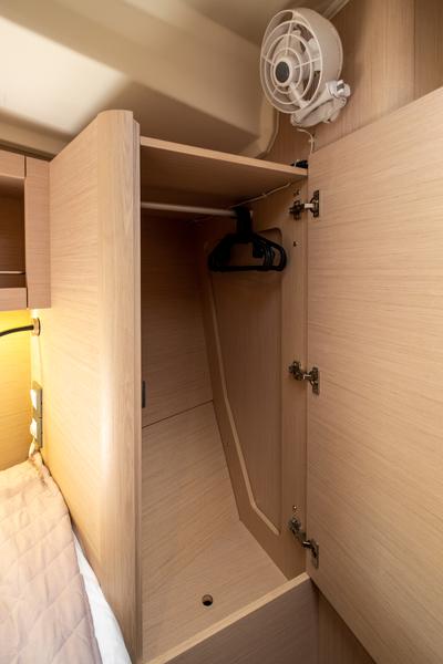 Book yachts online - sailboat - Oceanis 46.1 - Ethereal -Watermaker 12V (4 Cabins 4 Heads ) - rent