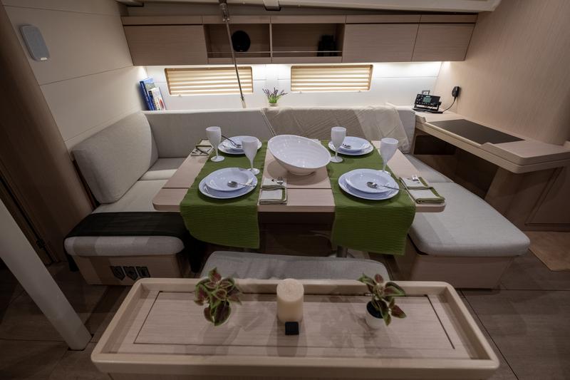 Book yachts online - sailboat - Oceanis 46.1 - Ethereal -Watermaker 12V (4 Cabins 4 Heads ) - rent