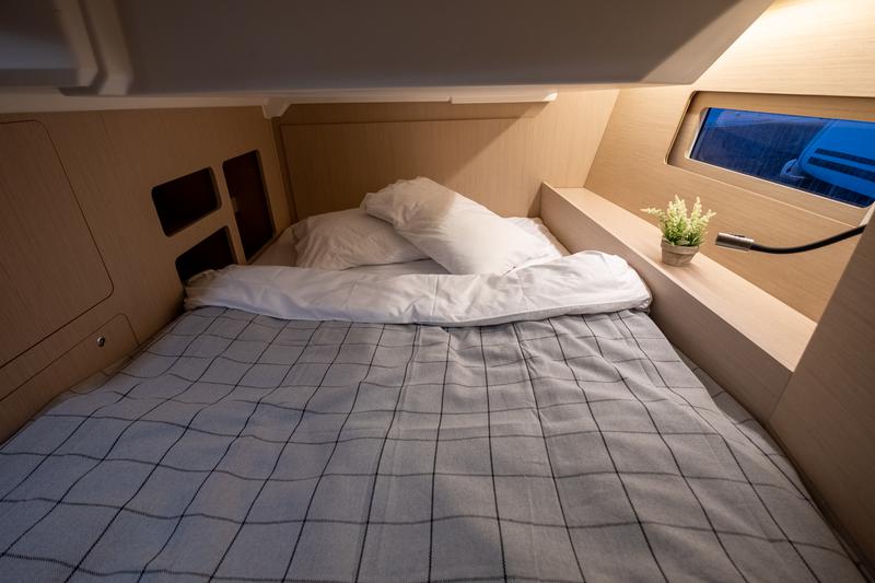 Book yachts online - sailboat - Oceanis 46.1 - Ethereal -Watermaker 12V (4 Cabins 4 Heads ) - rent