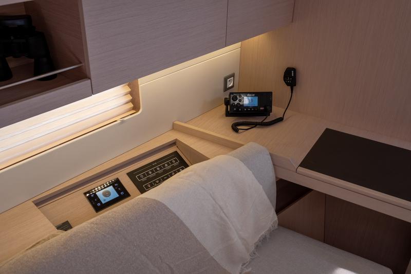 Book yachts online - sailboat - Oceanis 46.1 - Ethereal -Watermaker 12V (4 Cabins 4 Heads ) - rent