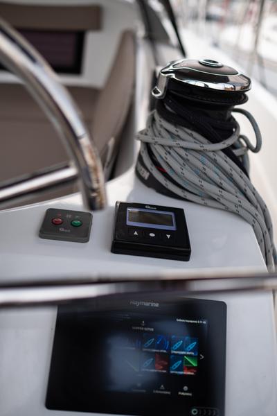 Book yachts online - sailboat - Sun Odyssey 410 - Sammy - rent