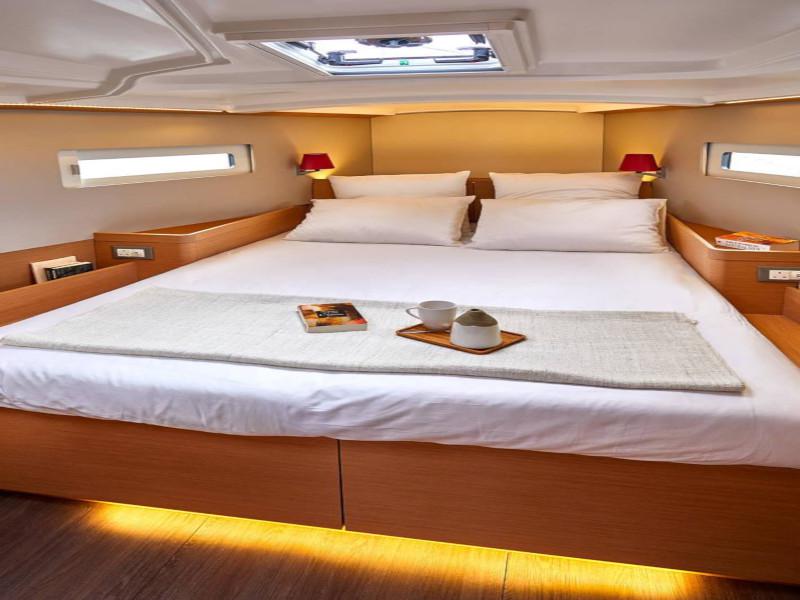 Book yachts online - sailboat - Sun Odyssey 410 - Locean - rent