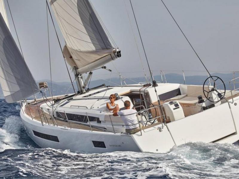 Book yachts online - sailboat - Sun Odyssey 490 - Bellatrix - rent