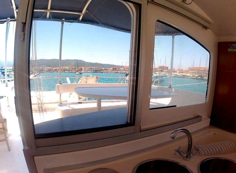 Book yachts online - catamaran - Lavezzi 40 - La Prima  - rent